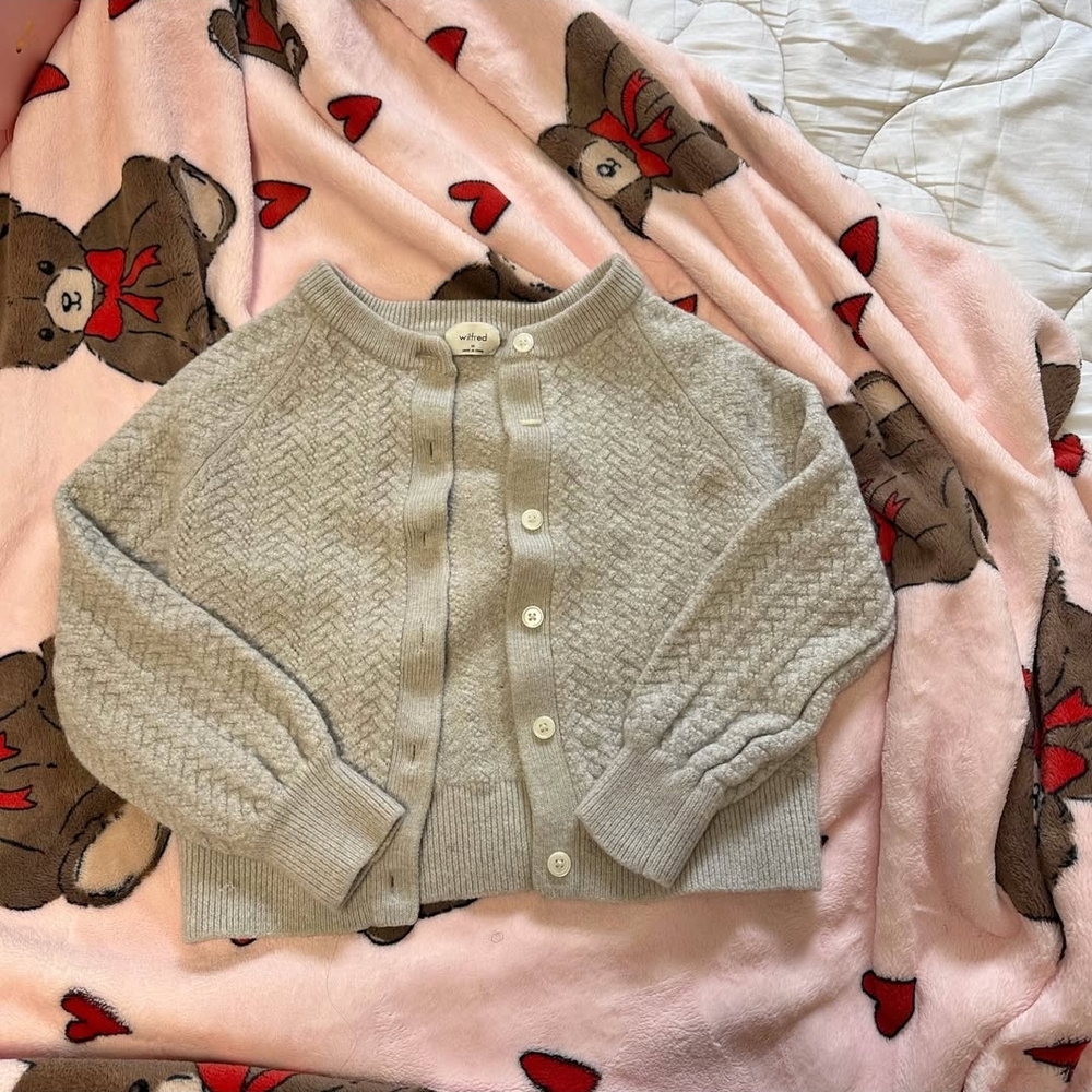 Wilfred Light Gray Knit Button Cardigan